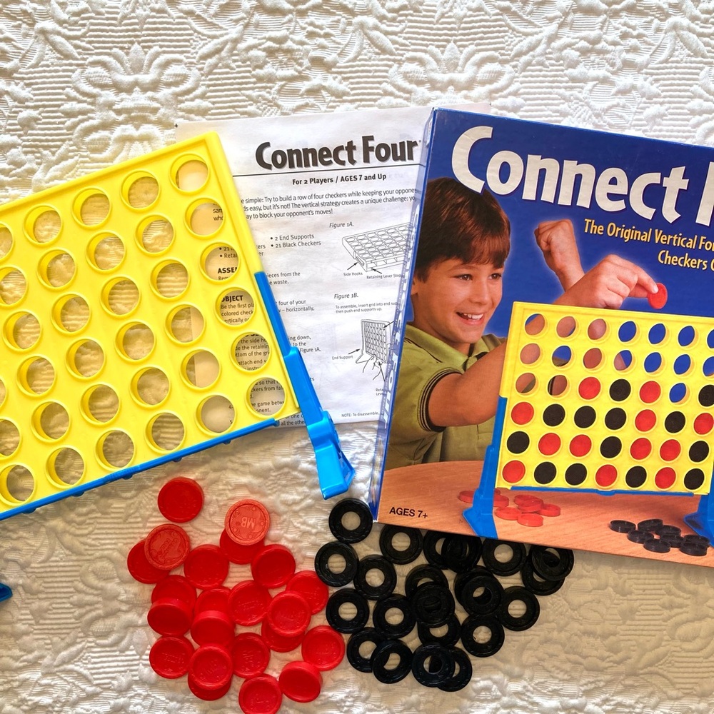 Connect Four Game - Picture 9 of 9